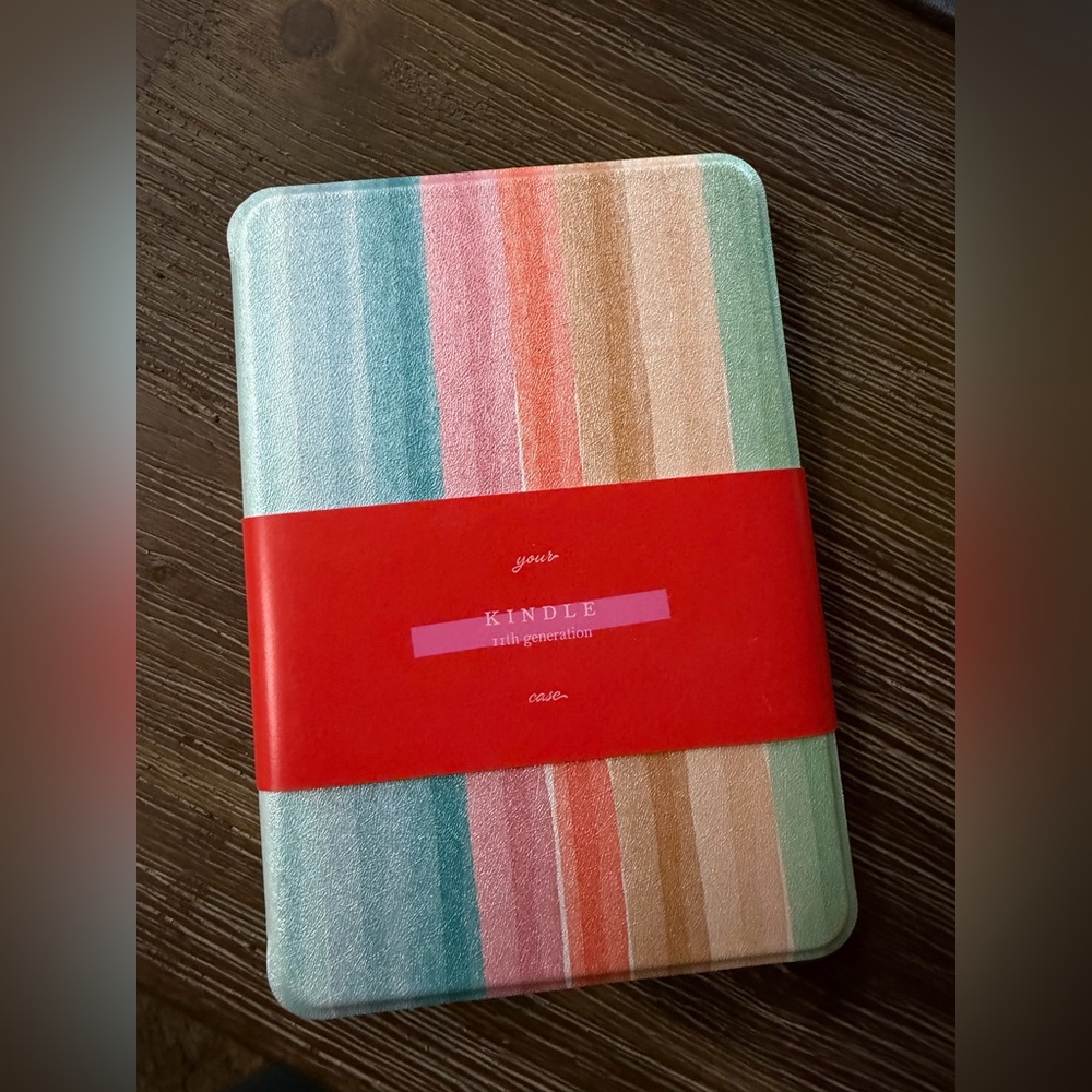 Over The Rainbow baby @ss Kindle Case by page.theshop